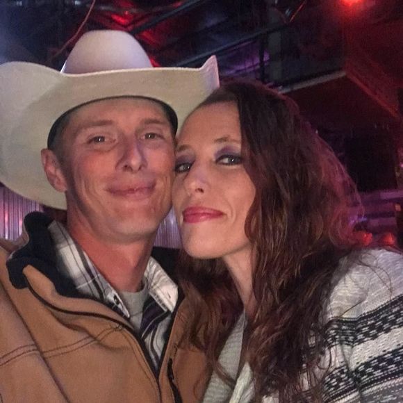 Meet your Posher, Mark - Picture 1 of 1